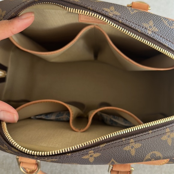 ✨AUTHENTIC✨ Louis Vuitton Monogram Deauville - Picture 9 of 12